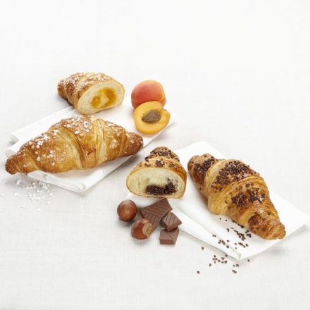 Croissants fourrés à la noisette ou à l’abricot